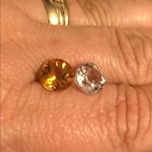 Genuine gemstones set